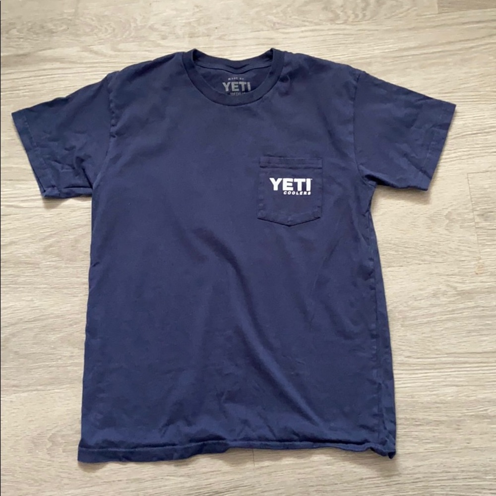 Yeti t-shirt